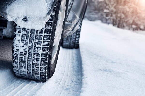 So bereiten Sie Ihr Auto auf Winterfahrten vor