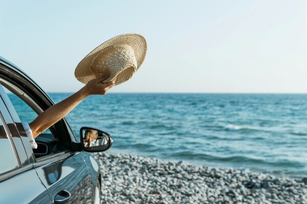 Wie bereitet man das Auto für den Urlaub vor?